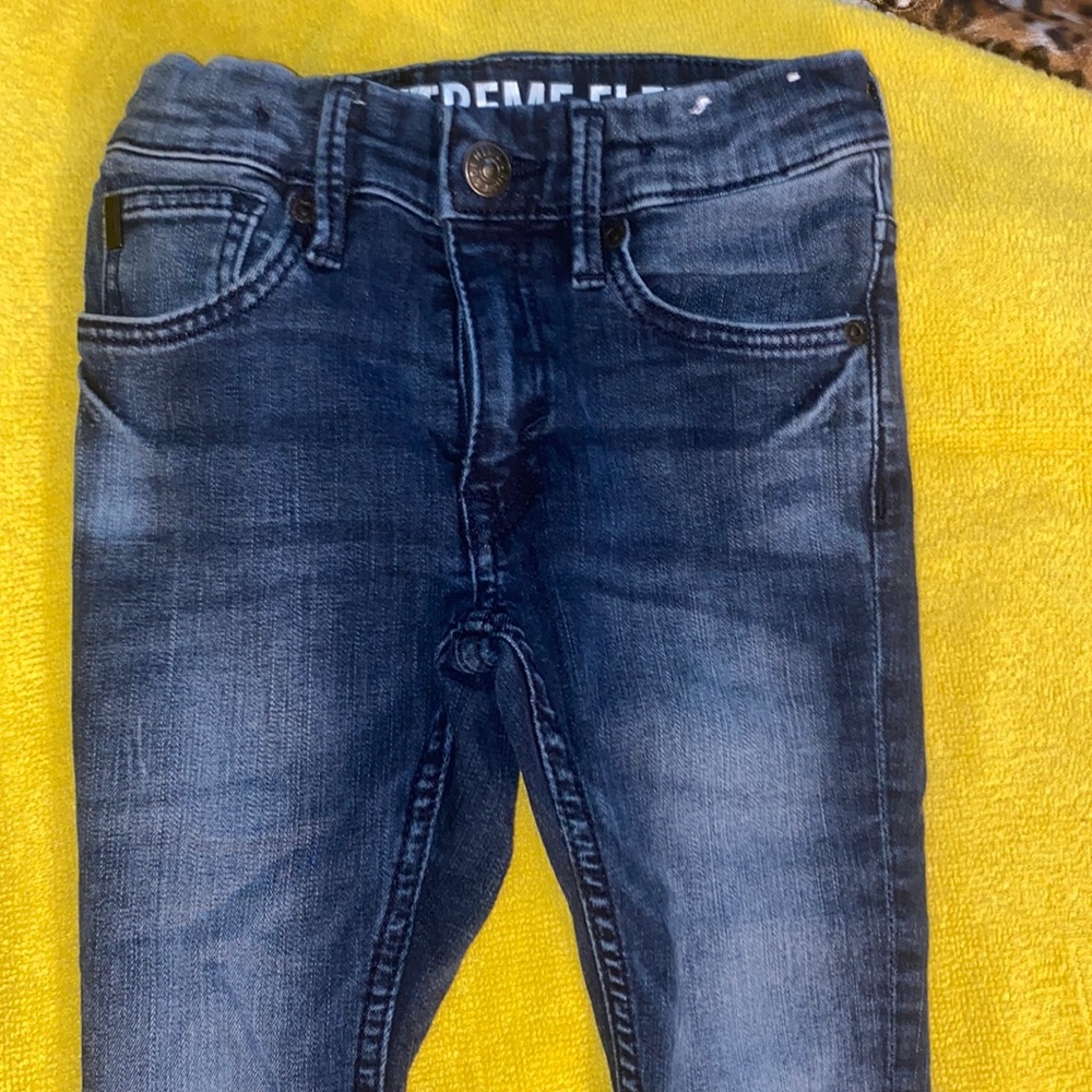 Size:3-4 years worn once in good condition